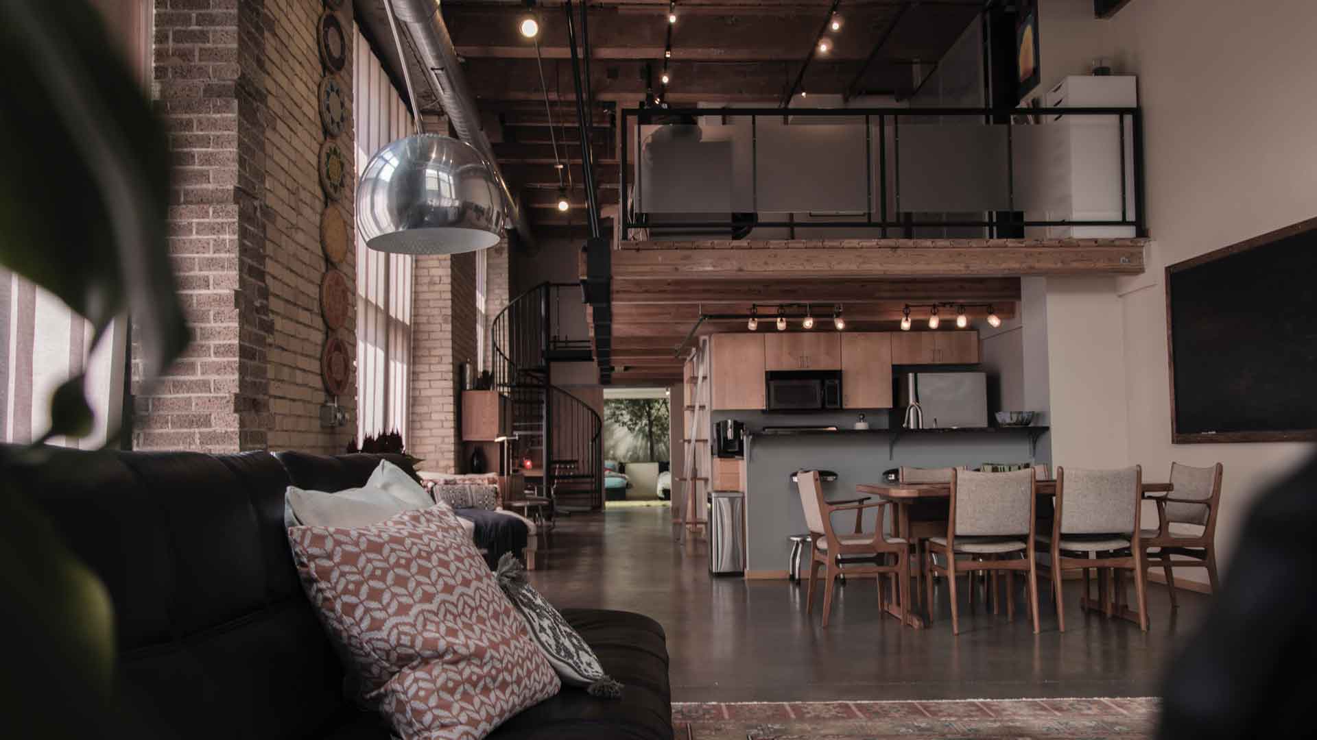 Should-I-Remodel-My-Home-or-Move-to-A-New-House-on-selfgrowth
