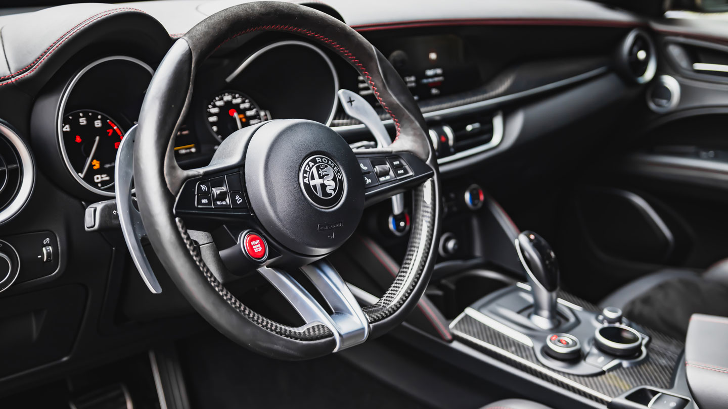 Some-Amazing-Online-Resources-For-The-Classic-Car-Parts-on-selfgrowth