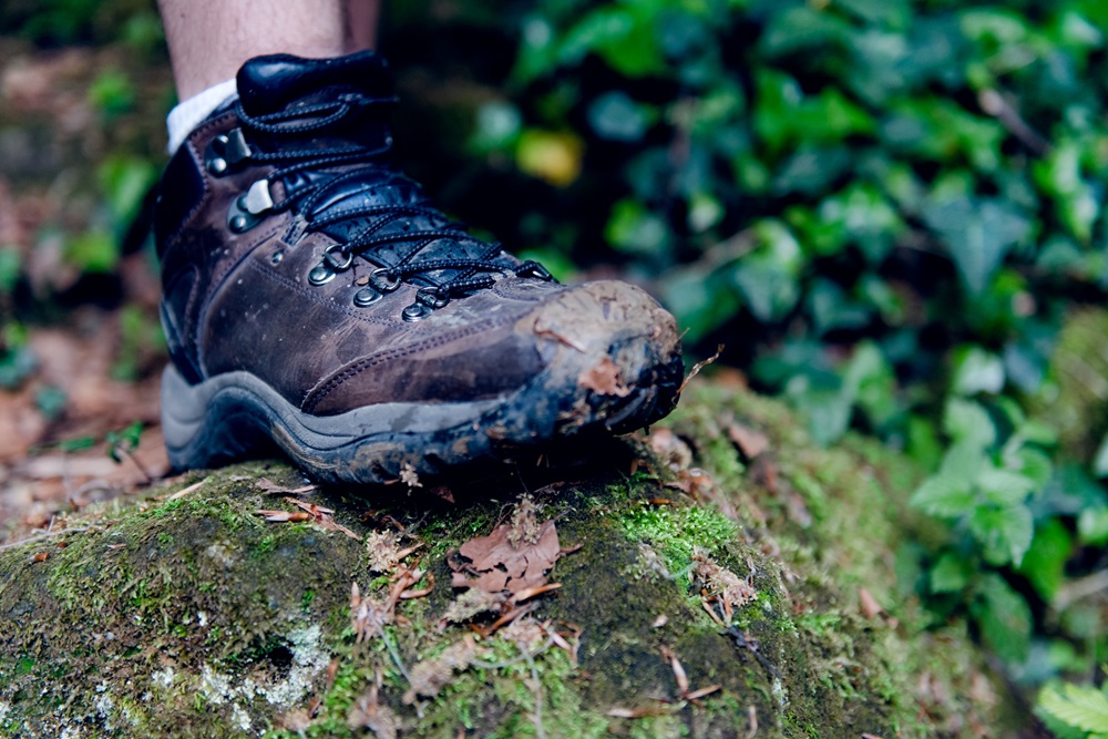 Don t Get Duped How to Inspect Used Climbing Shoes Like a Pro